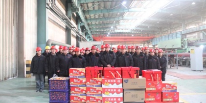 鼓干勁 迎新春——鋼興（集團(tuán)）公司領(lǐng)導(dǎo)春節(jié)前夕看望慰問(wèn)一線(xiàn)干部職工